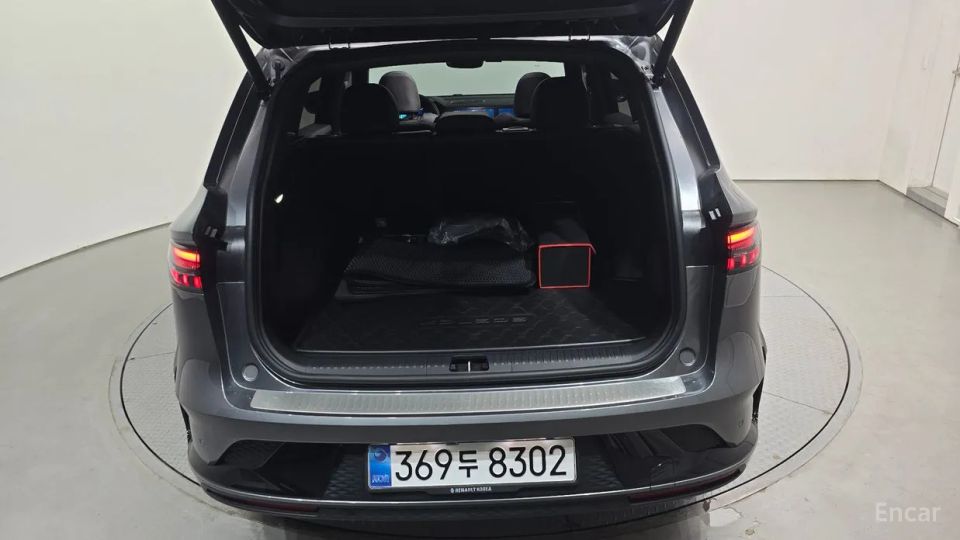 Renault-KoreaSamsung Grand Koleos