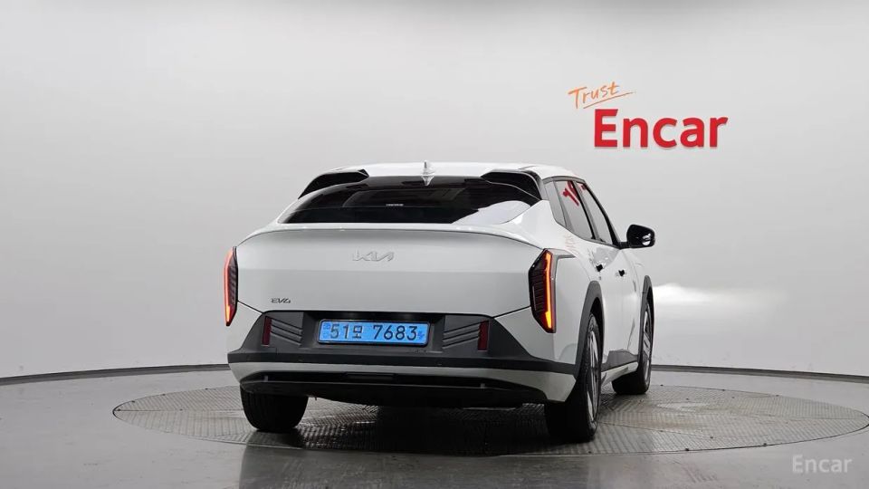 Kia EV4