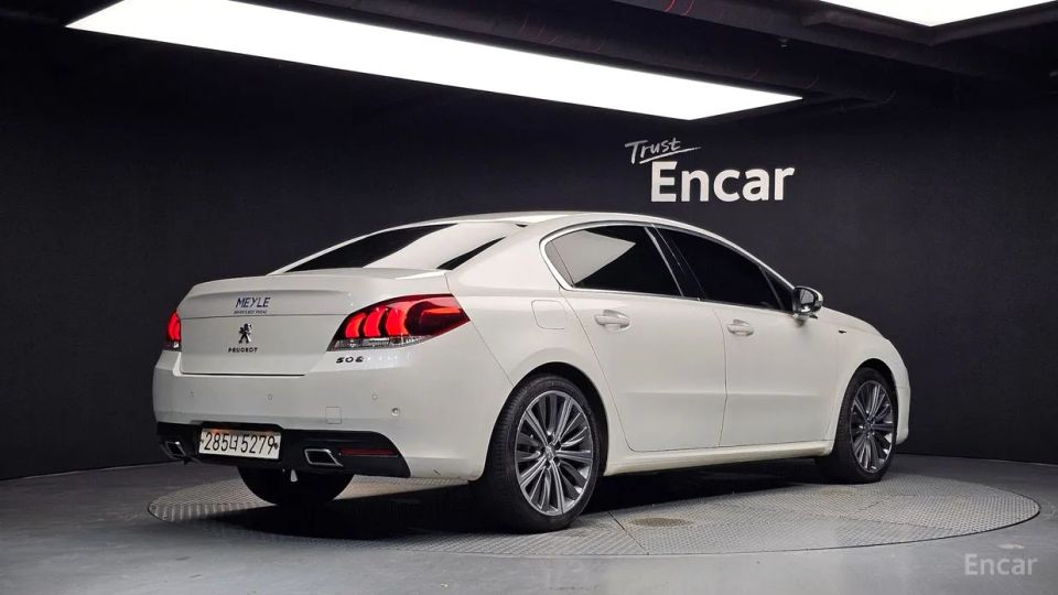 Peugeot 508