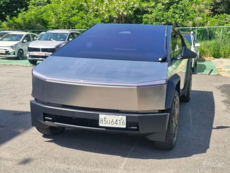 Tesla Cybertruck