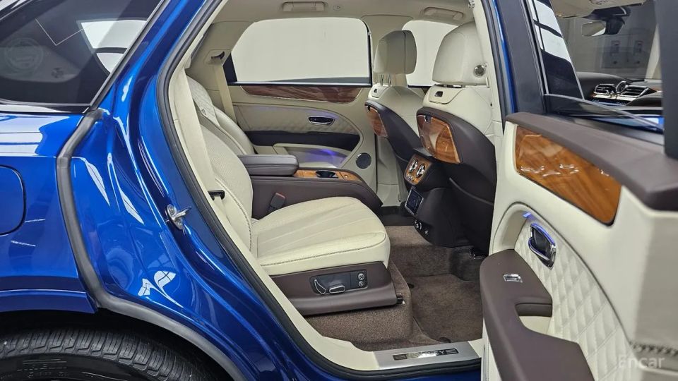 Bentley Bentayga