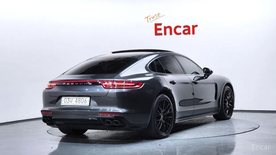 Porsche Panamera