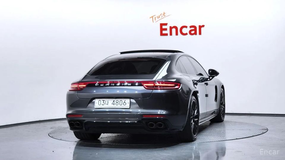 Porsche Panamera