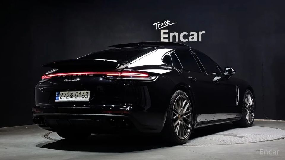 Porsche Panamera