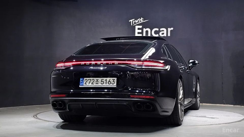 Porsche Panamera