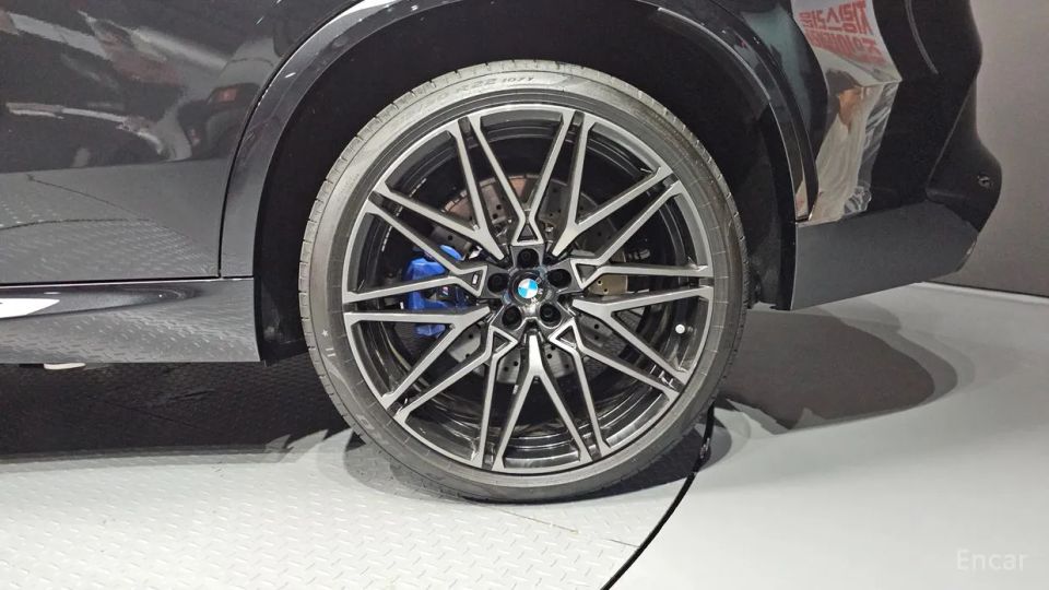 BMW X5M
