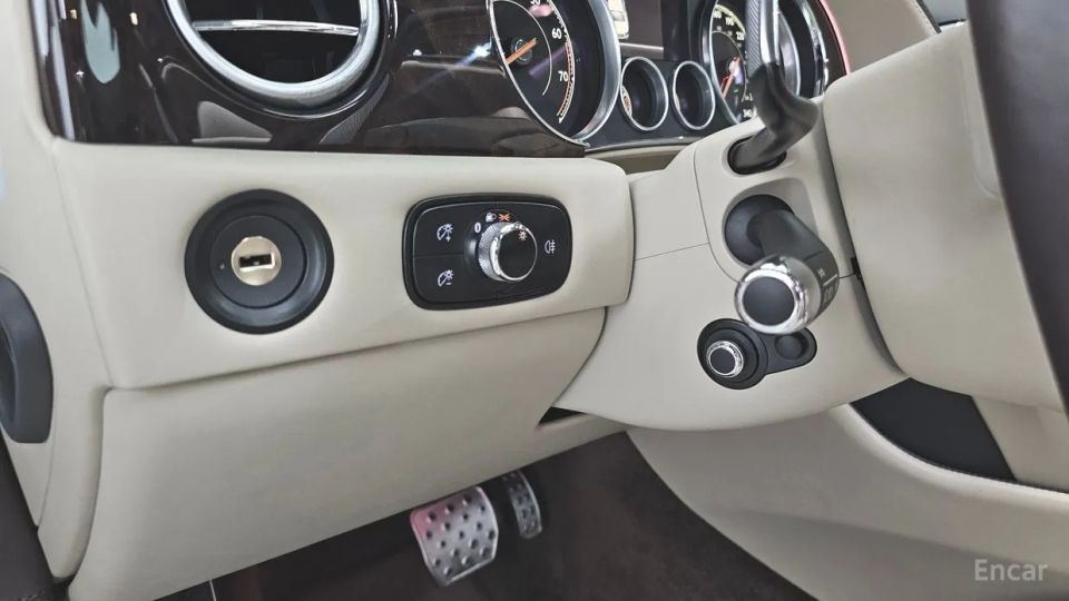 Bentley Flying Spur