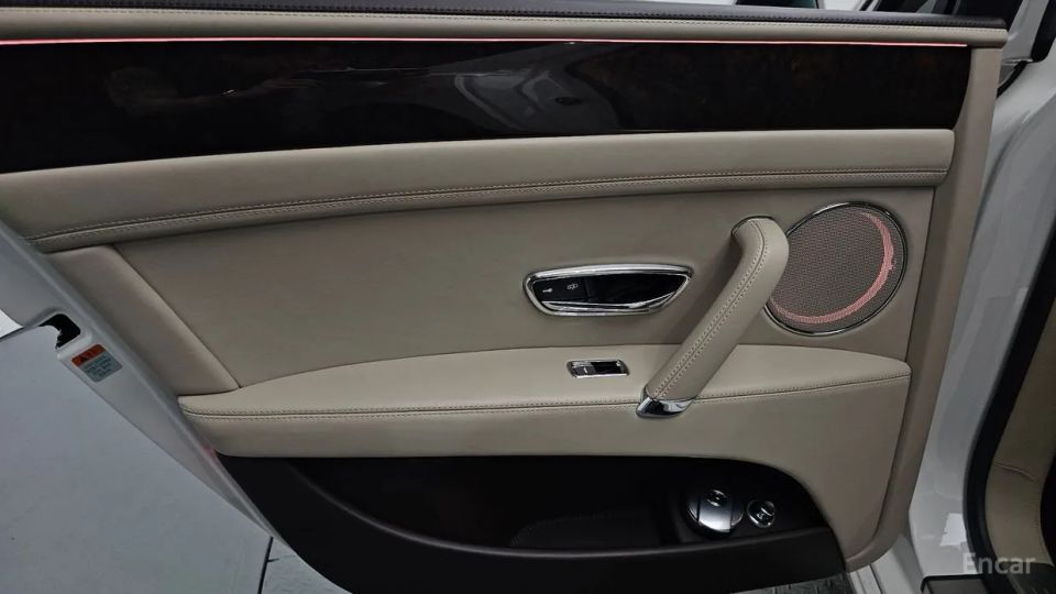 Bentley Flying Spur