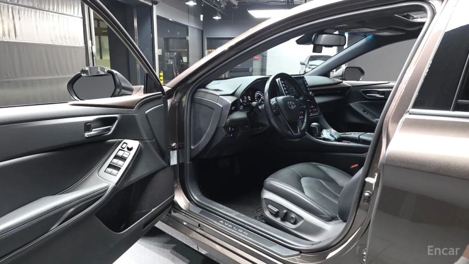 Toyota Avalon