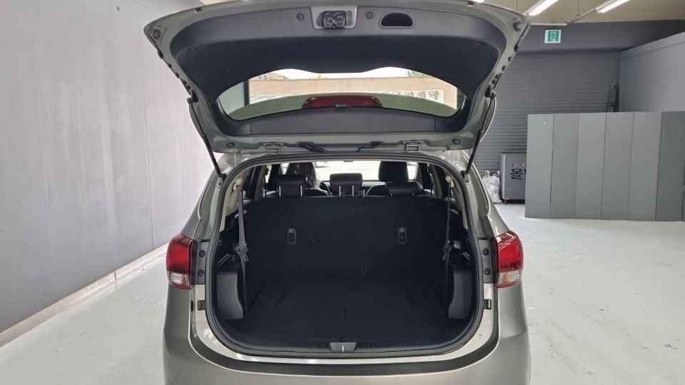 Kia Carens