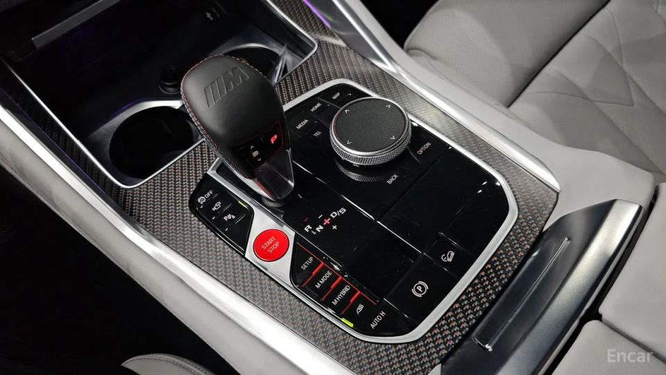 BMW XM