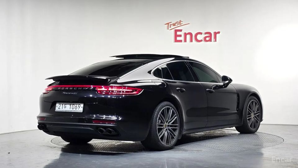 Porsche Panamera