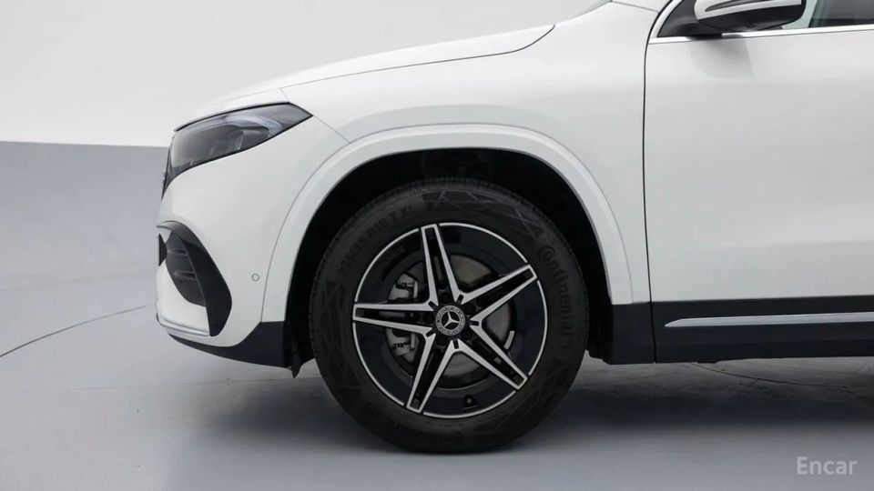 Mercedes-Benz EQA