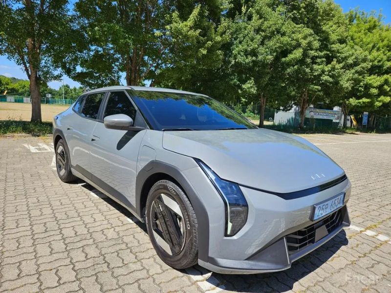 Kia EV4