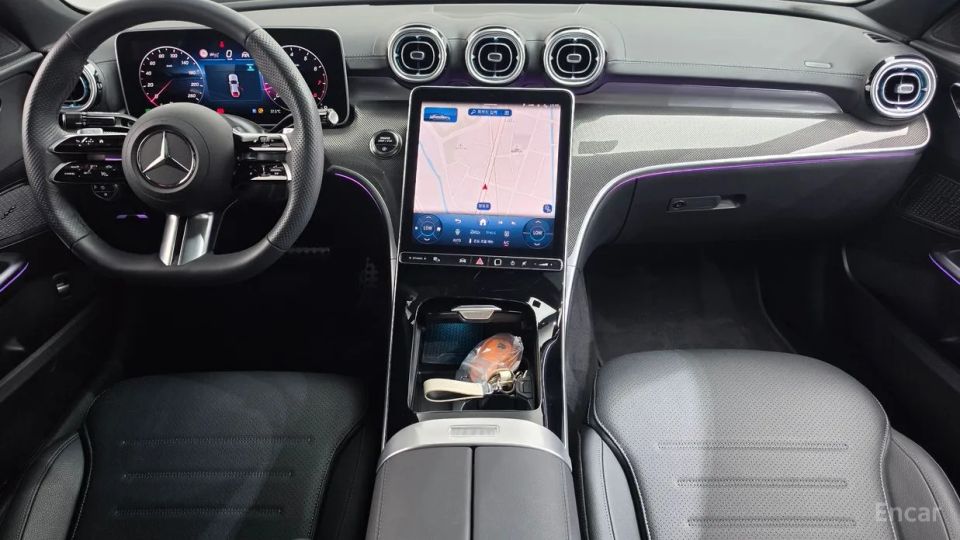 Mercedes-Benz C-Class