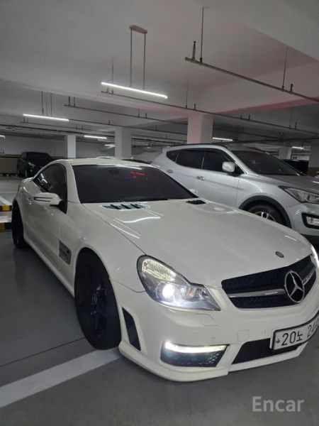 Mercedes-Benz SL-Class