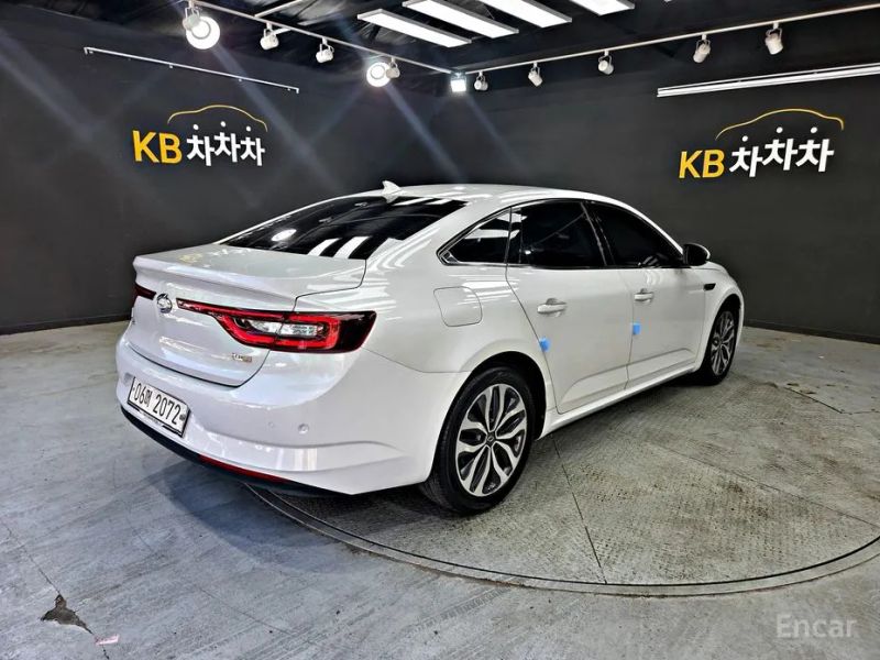 Renault-KoreaSamsung SM6