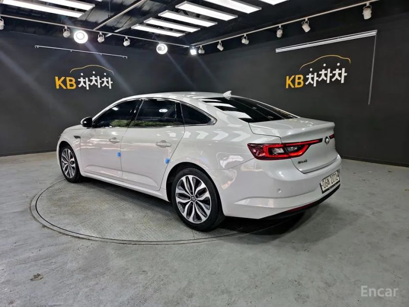 Renault-KoreaSamsung SM6