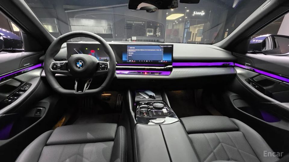 BMW 5-series