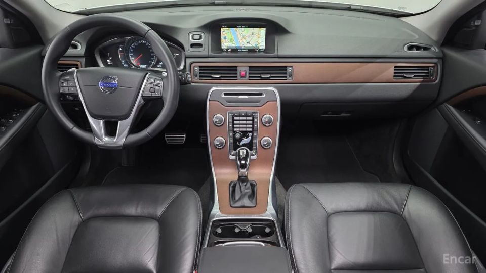 Volvo XC70