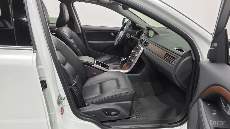 Volvo XC70