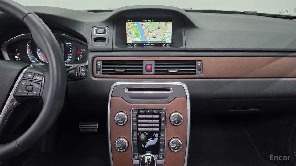 Volvo XC70