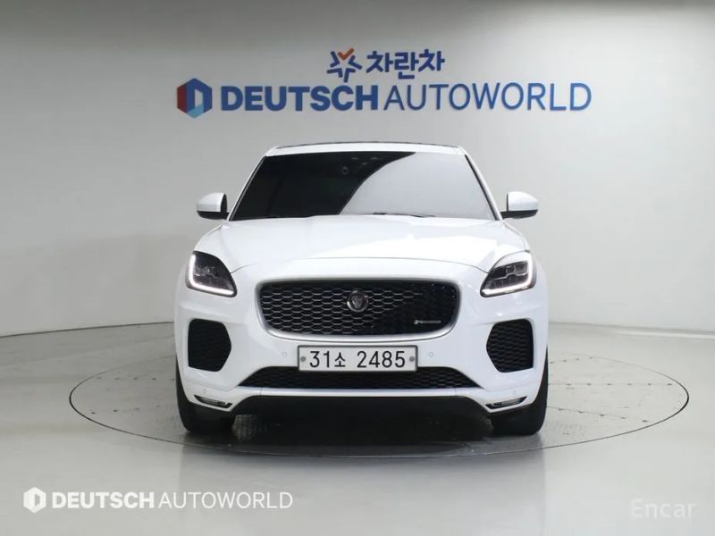 Jaguar E-PACE