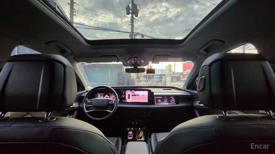 Audi Q6 e-tron