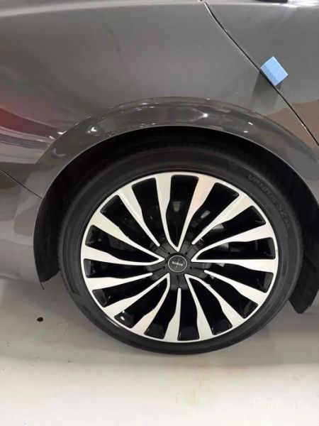 Lincoln Continental