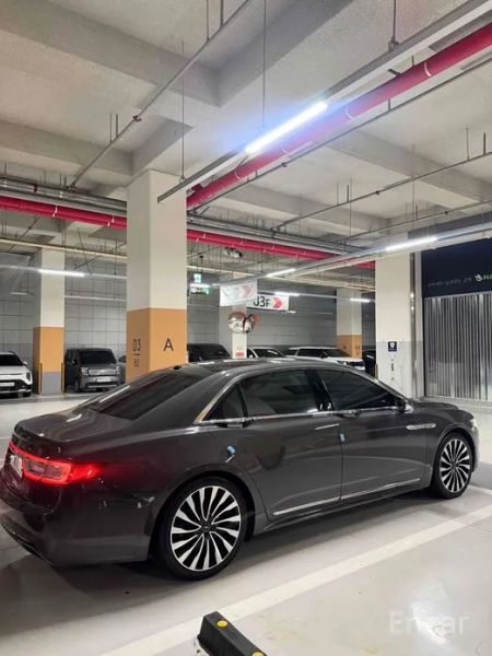 Lincoln Continental