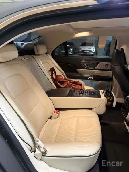 Lincoln Continental