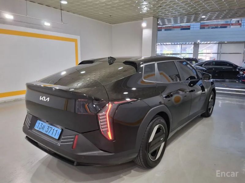 Kia EV4