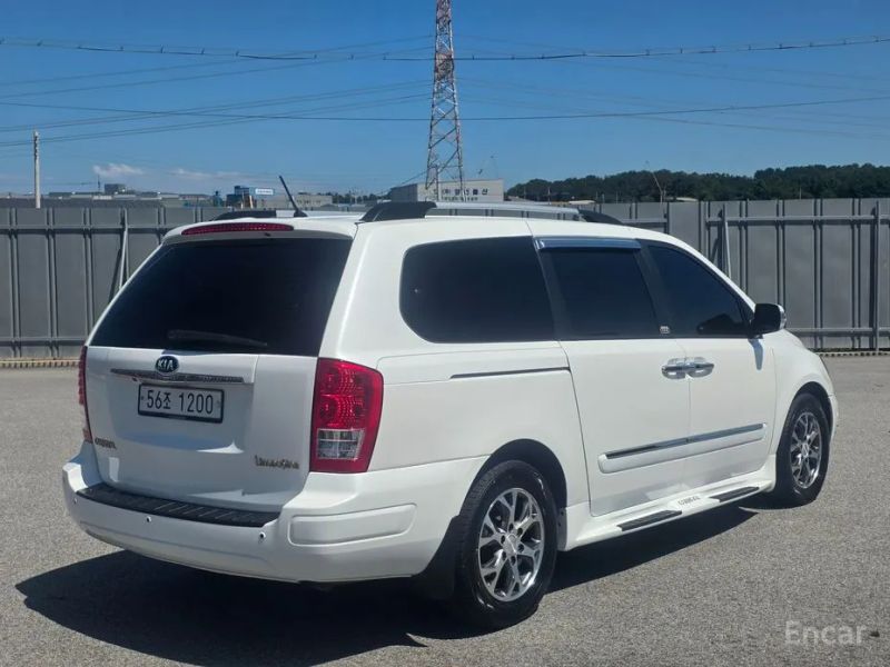 Kia Canival