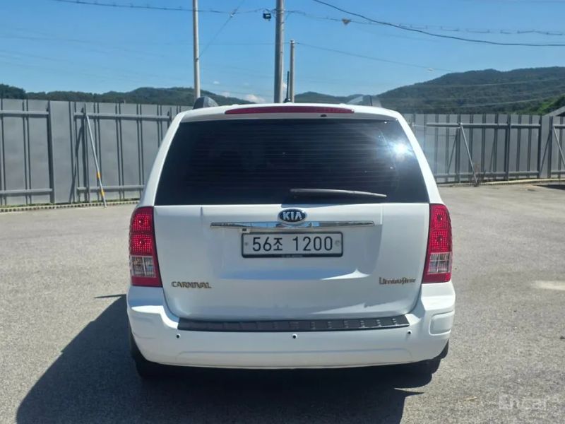 Kia Canival
