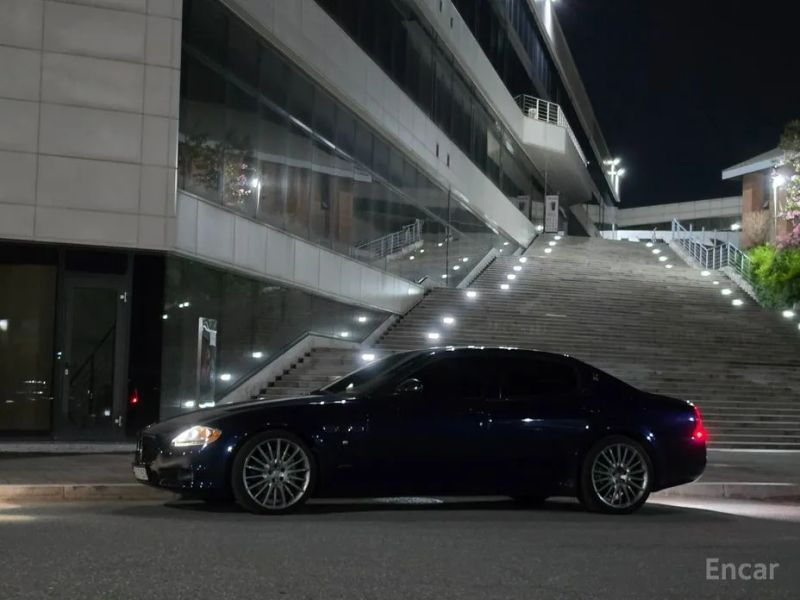 Maserati Quattroporte