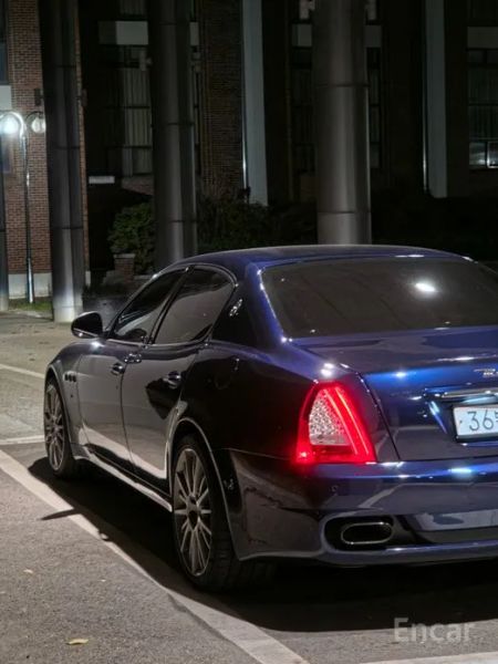 Maserati Quattroporte
