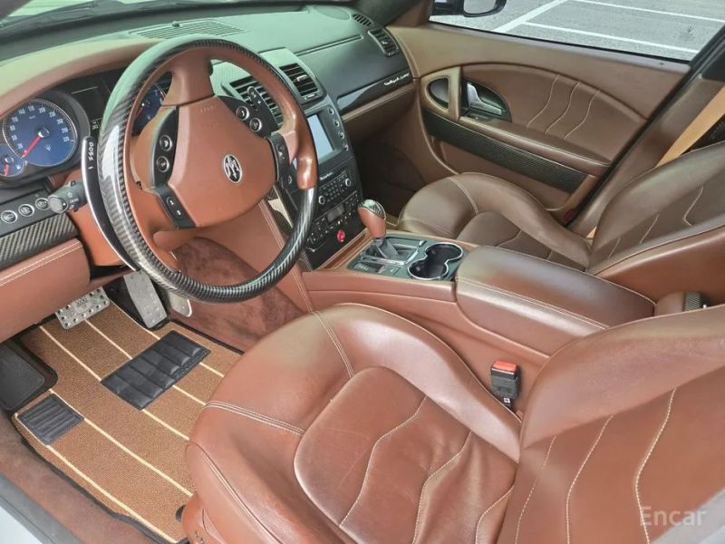 Maserati Quattroporte