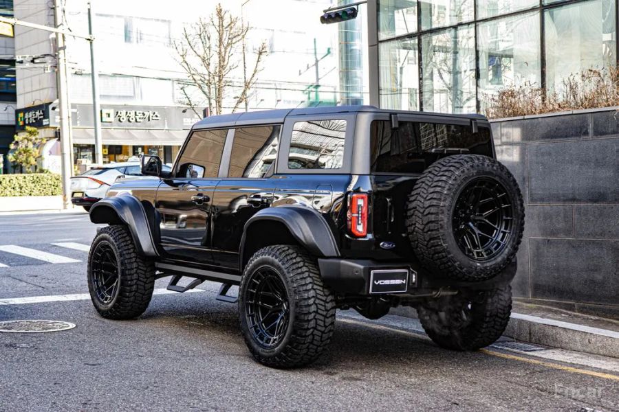 Ford Bronco
