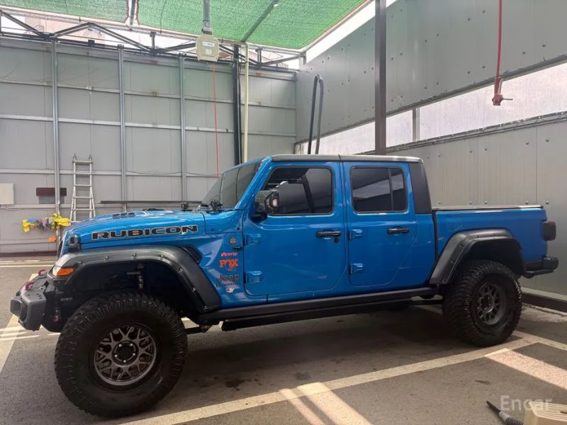 Jeep gladiator