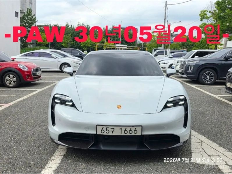 Porsche Taycan
