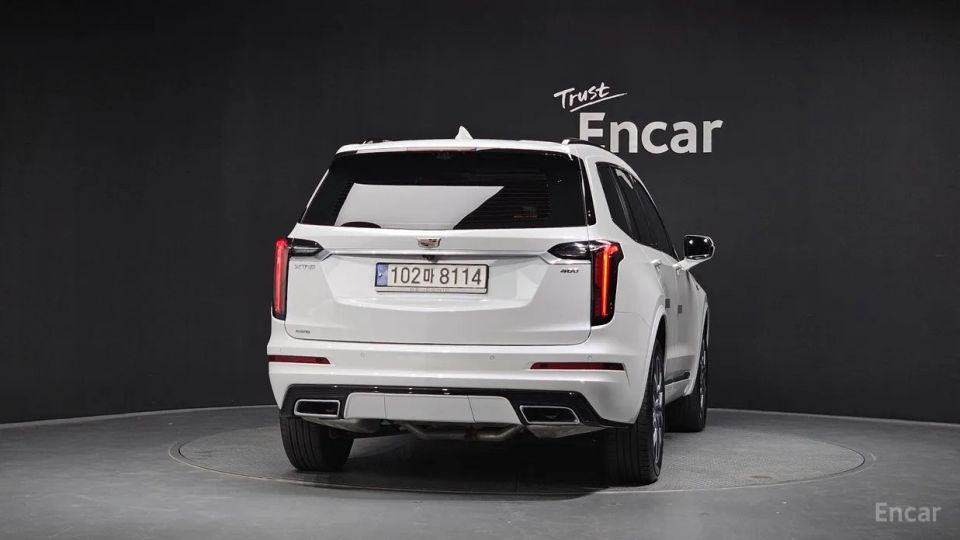 Cadillac XT6