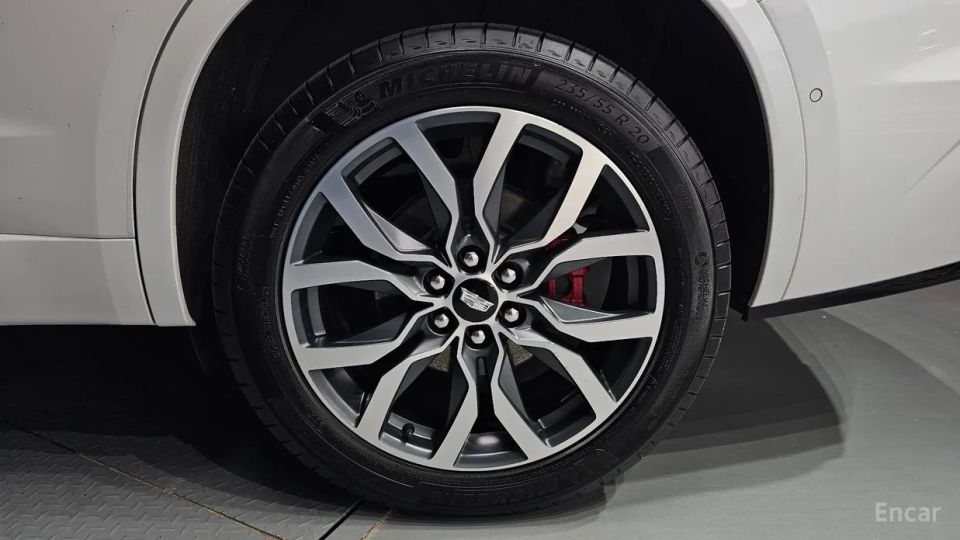 Cadillac XT6