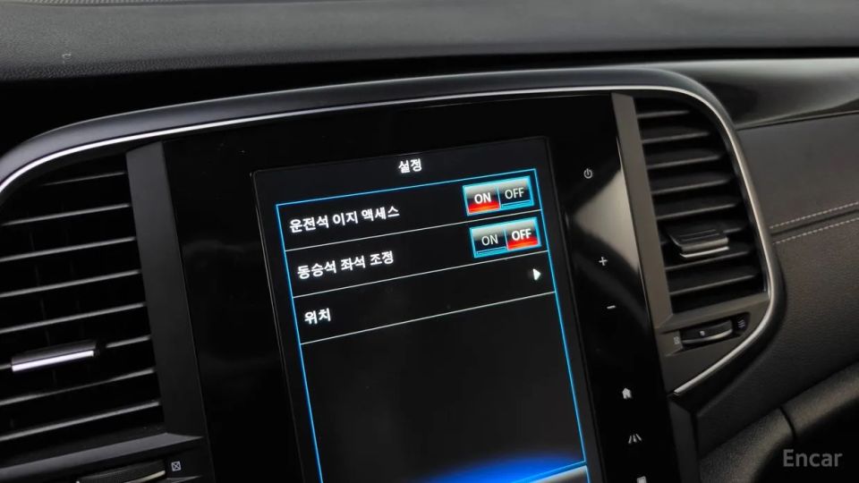 Renault-KoreaSamsung SM6
