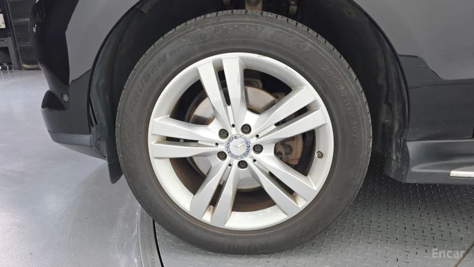 Mercedes-Benz M-class