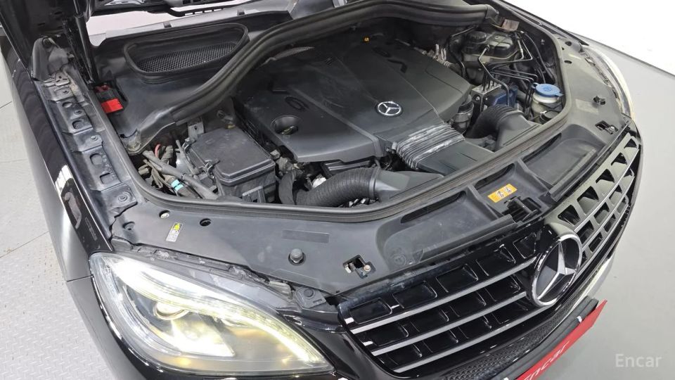 Mercedes-Benz M-class