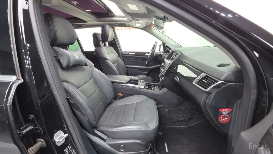 Mercedes-Benz M-class