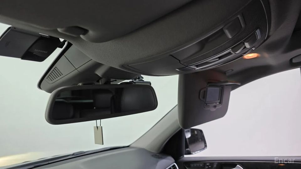 Mercedes-Benz M-class