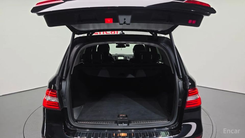 Mercedes-Benz M-class