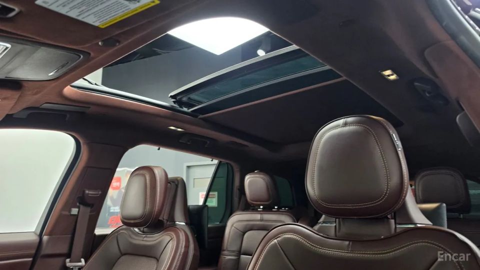 Lincoln Aviator