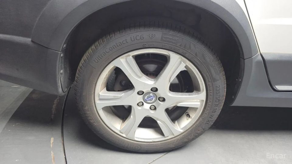 Volvo XC70